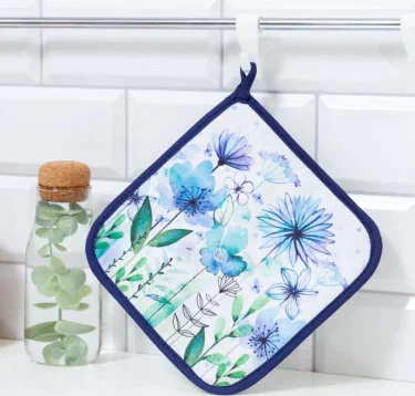 Прихватка "Blue flowers" 19х19 саржа,100% х/л,ватин 250г/м2